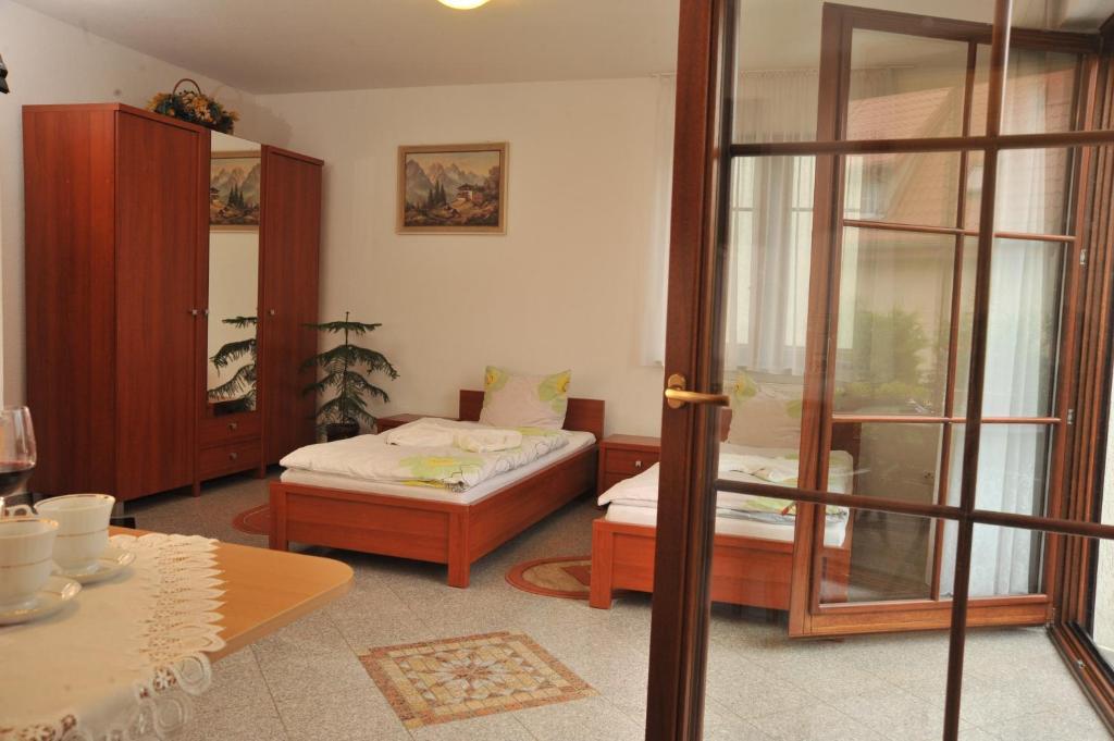 Appartement Pensjonacik Graven à Nidzica Chambre photo