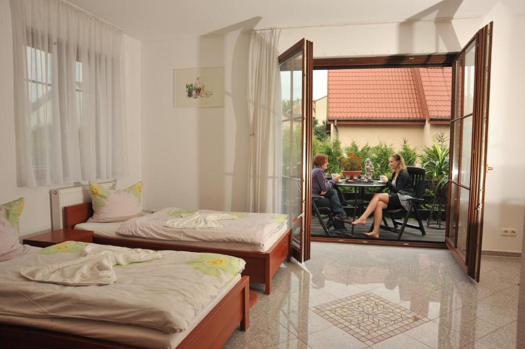 Appartement Pensjonacik Graven à Nidzica Extérieur photo